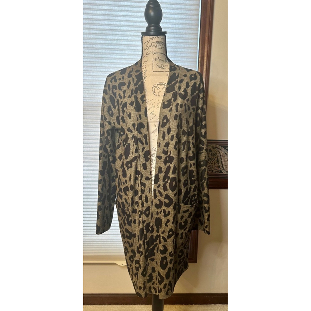 Tickled Teal Large Leopard Open Cardigan Duster with Pockets